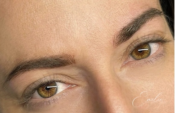 Nanoblading - résultat naturel