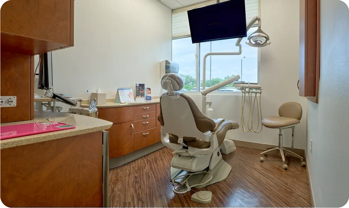 Modern oral surgery treatment room at Park Family Dental in Cedar Park, TX, where wisdom tooth removal is performed on-site