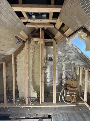 {{ custom_values.service_2 }} in {{custom_values.area_2})