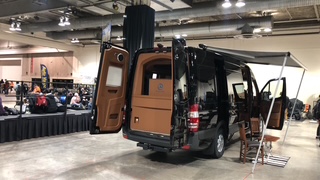 RV 1