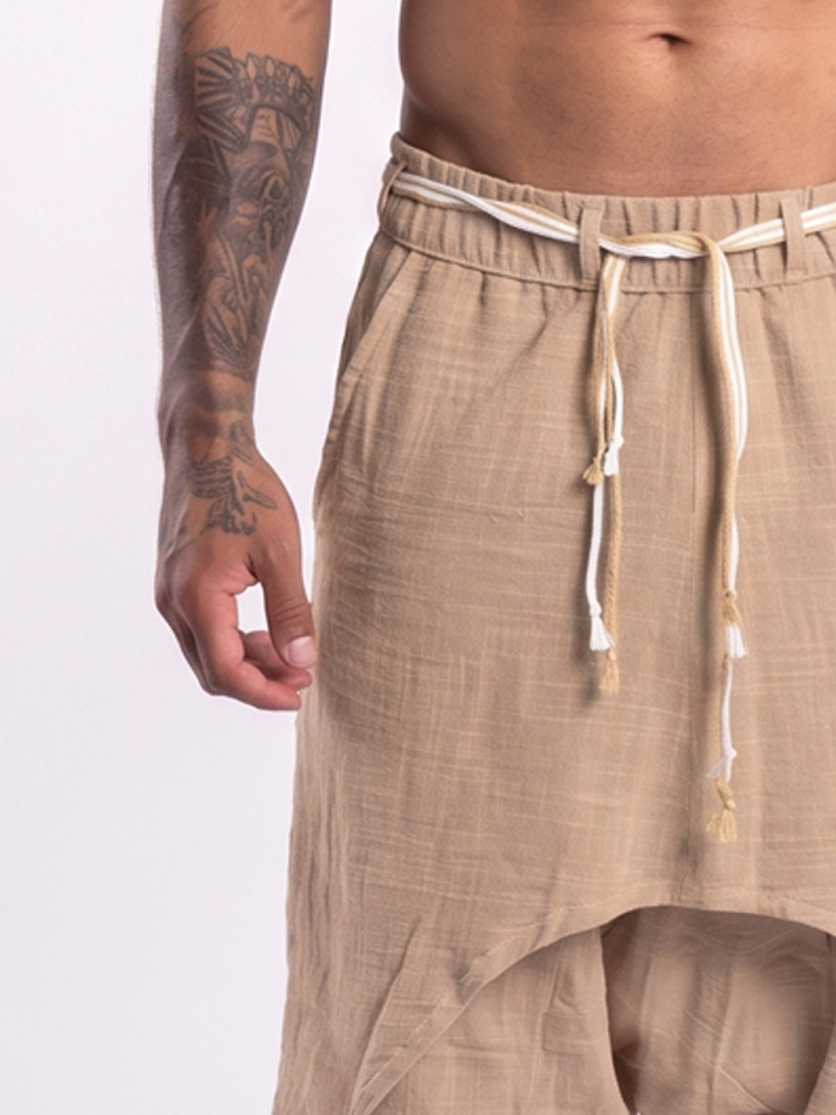 Pantalón Bagui con sobrefalda beige 3 - The Origin Ibiza