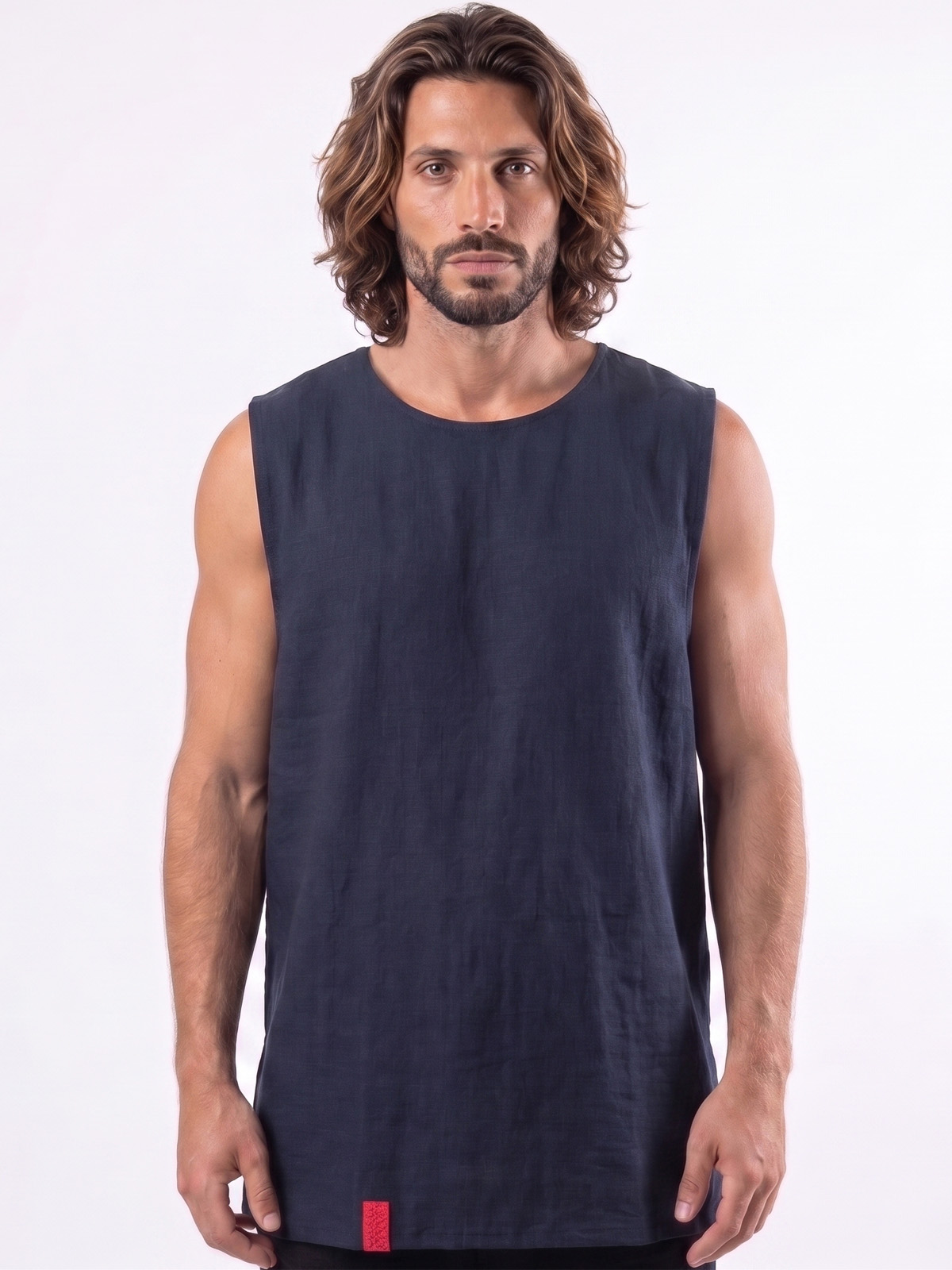 Camiseta negra corazón fucsia 3 - The Origin Ibiza