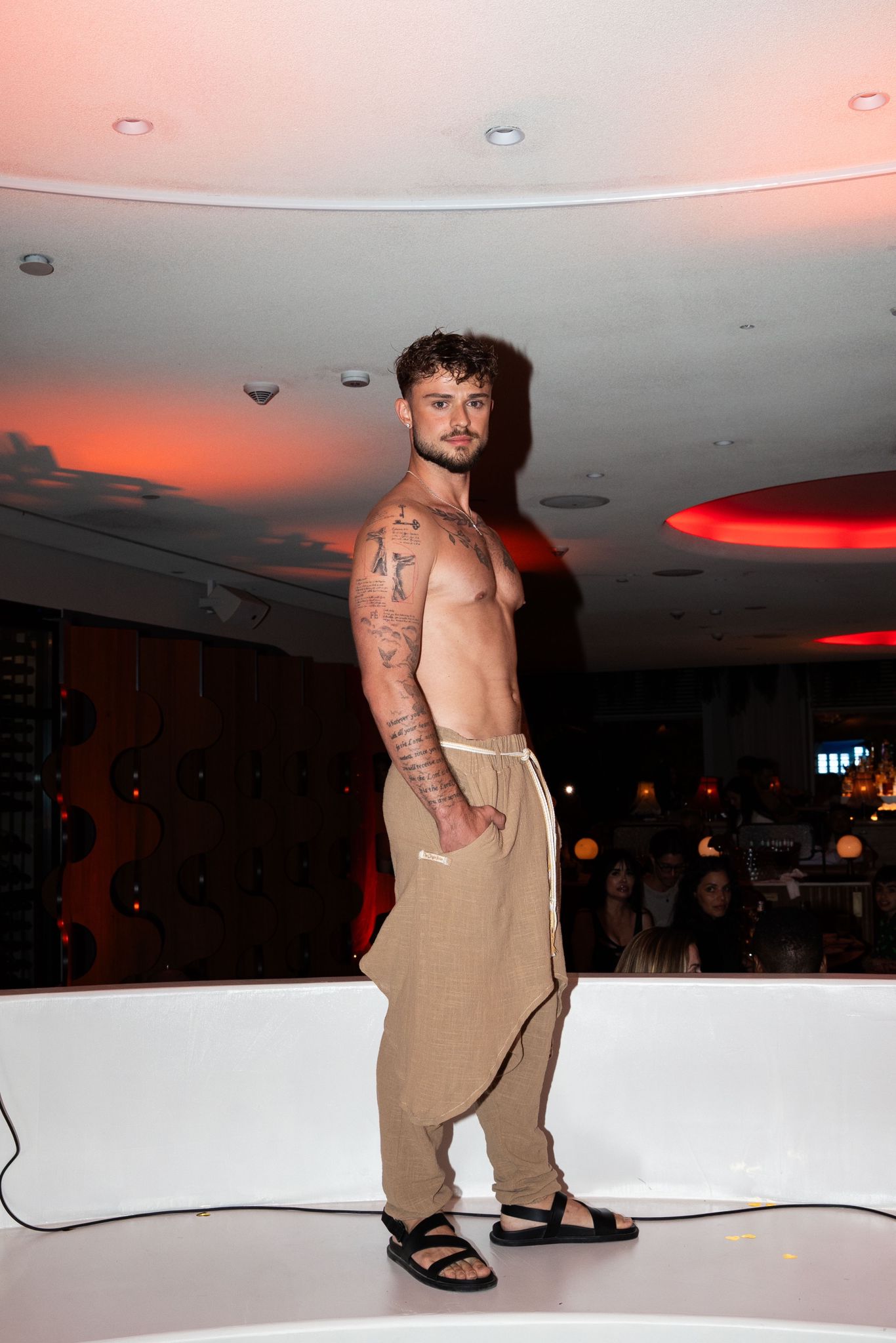 Desfile Veolur The Standard Ibiza 2026 – The Origin Ibiza 25