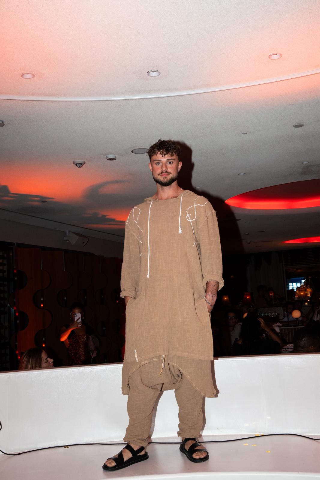 Desfile Veolur The Standard Ibiza 2026 – The Origin Ibiza 2