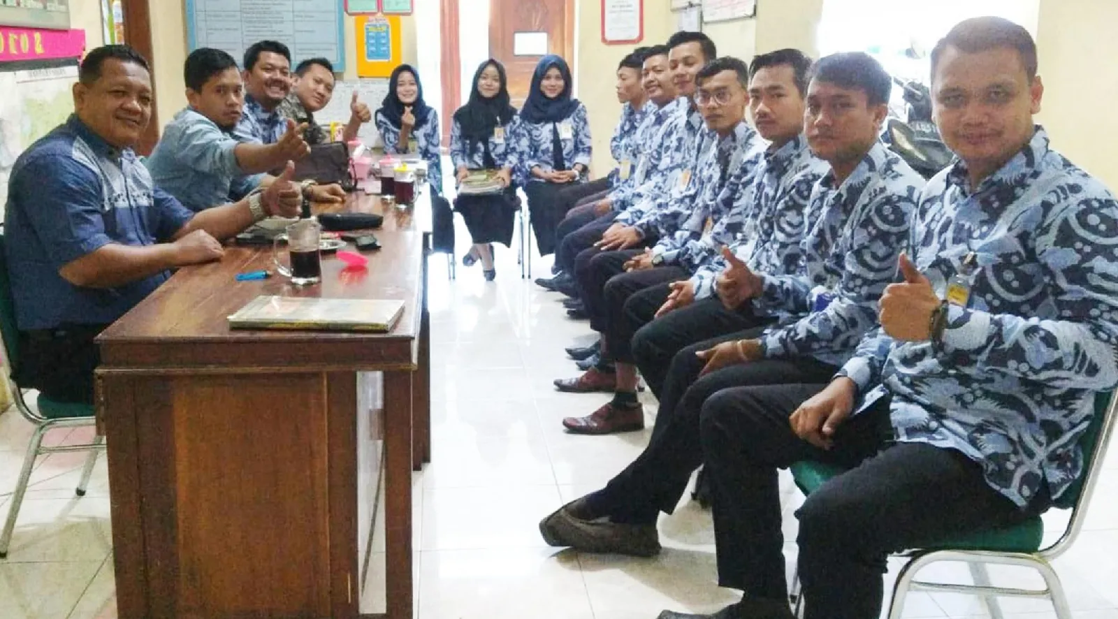 Portofolio 6 - Custom Batik Baju PGRI