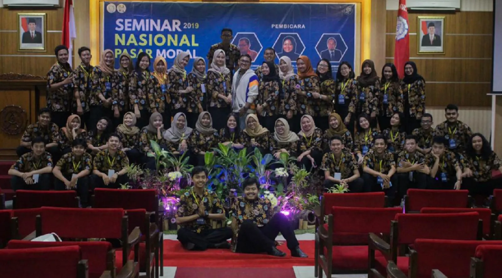 Portofolio 8 - Seragam Batik untuk Event