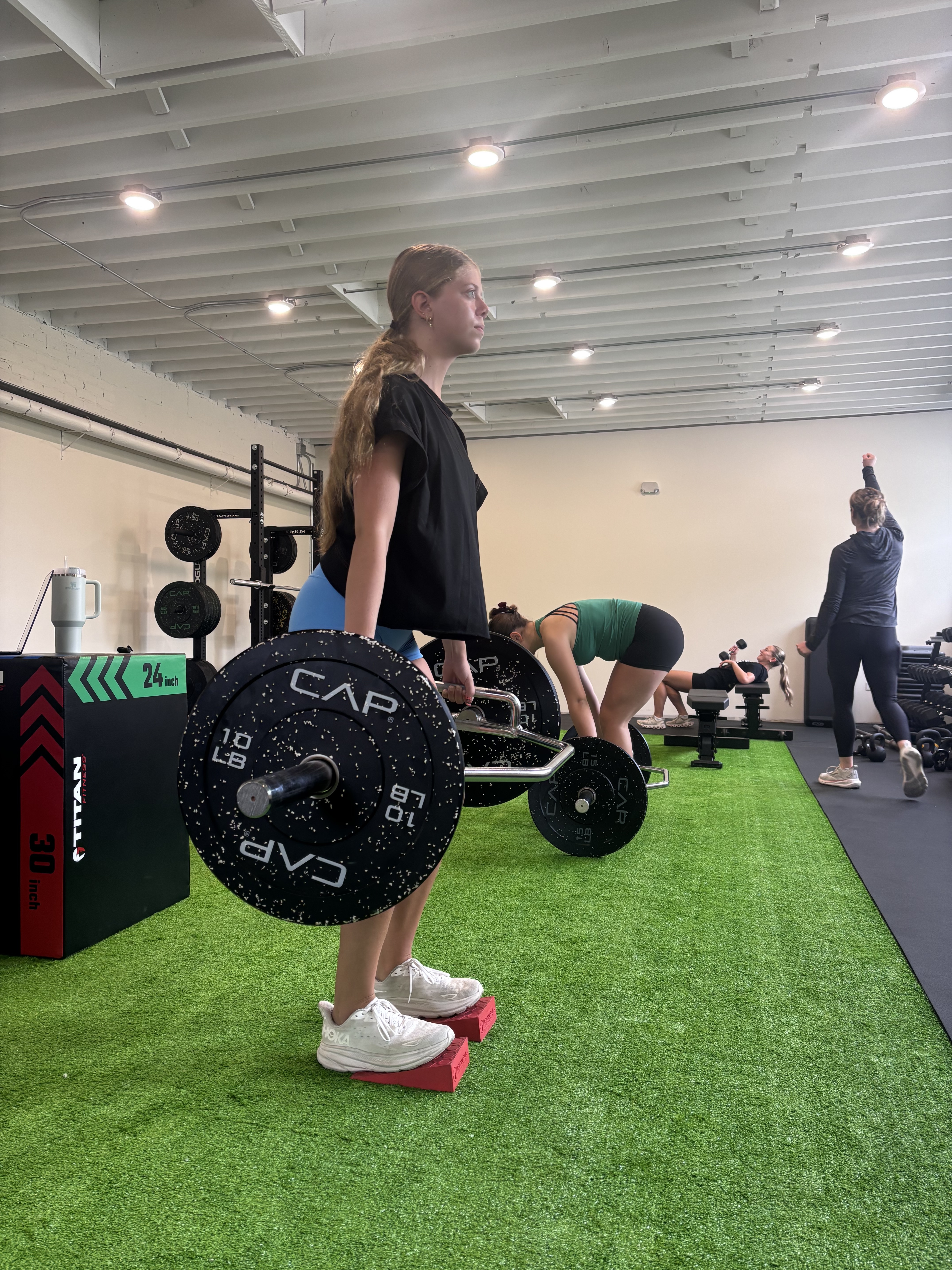 Champion Strong athletes training, photo 8