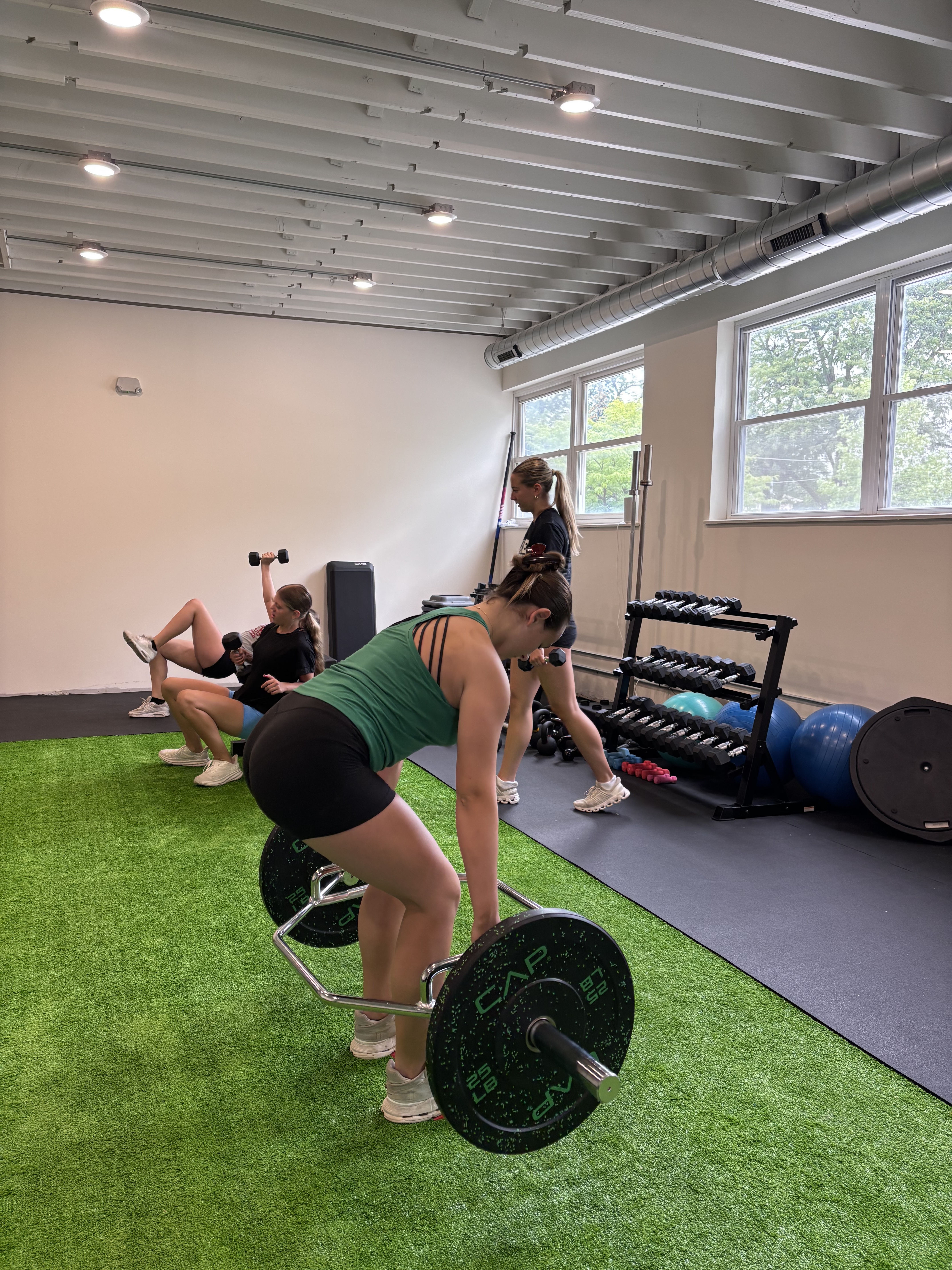Champion Strong athletes training, photo 7