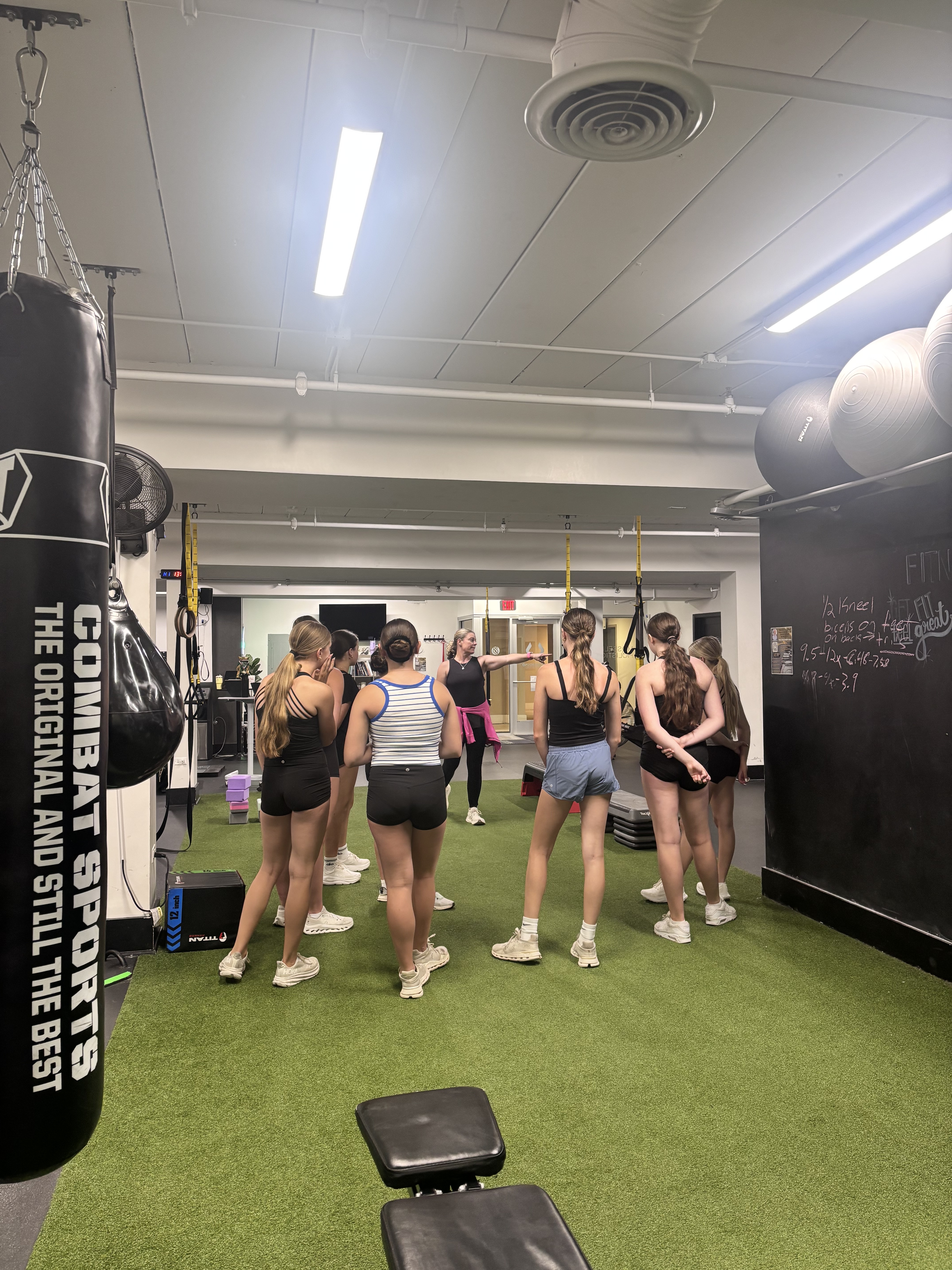 Champion Strong athletes training, photo 18