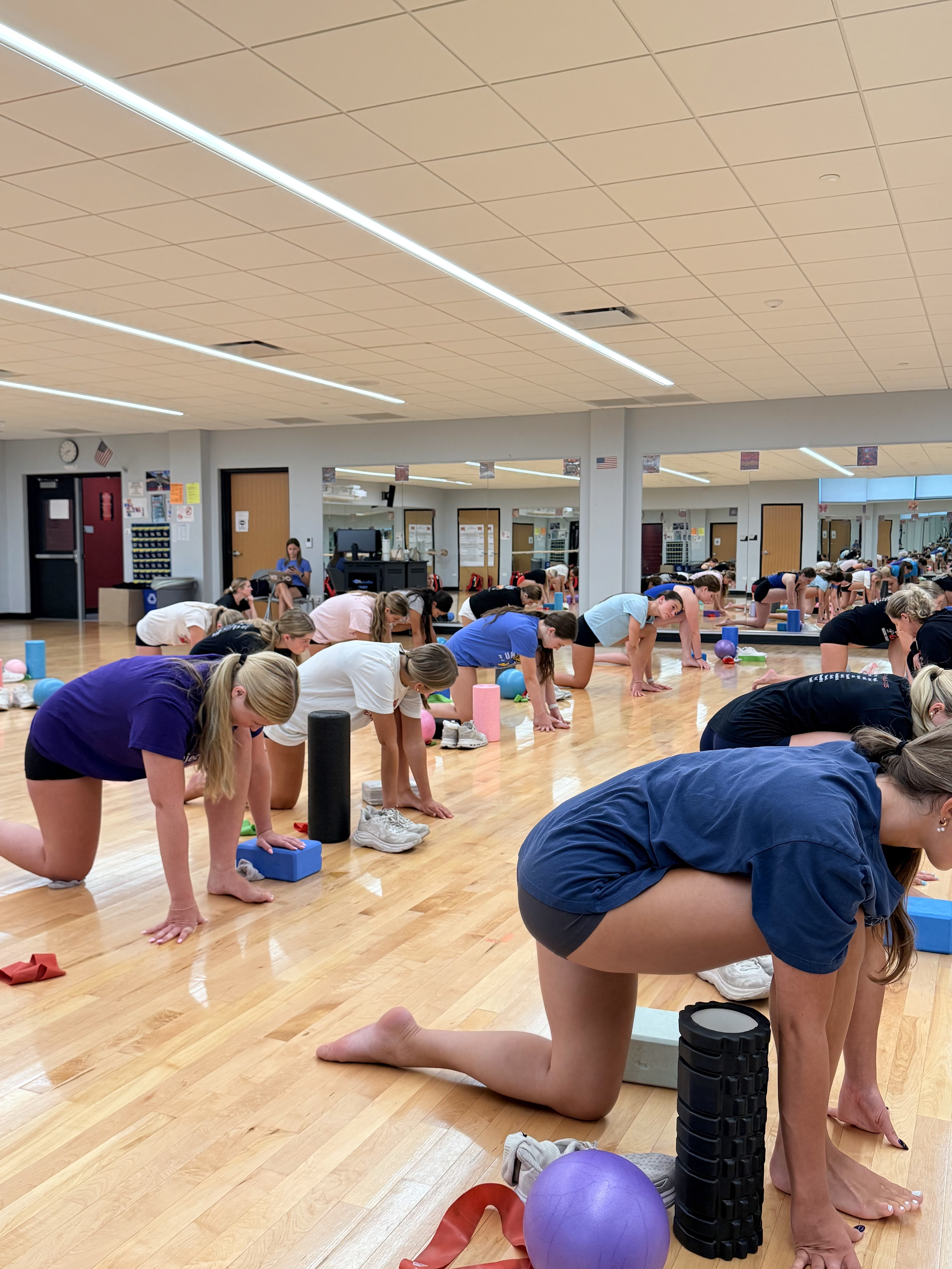 Champion Strong athletes training, photo 13