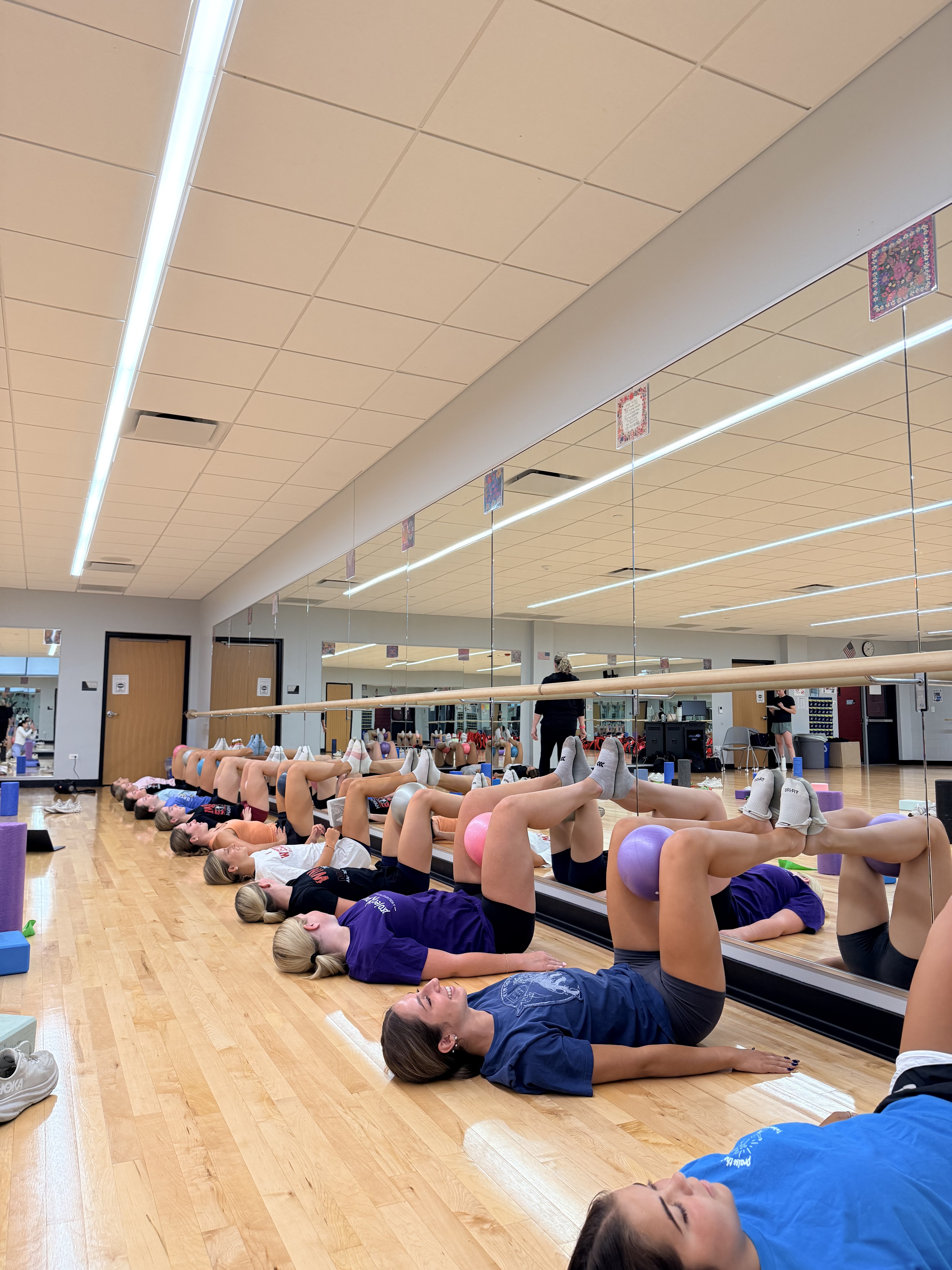 Champion Strong athletes training, photo 10
