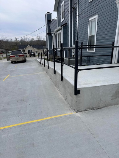 {{ custom_values.service_4 }} in {{custom_values.area_3})