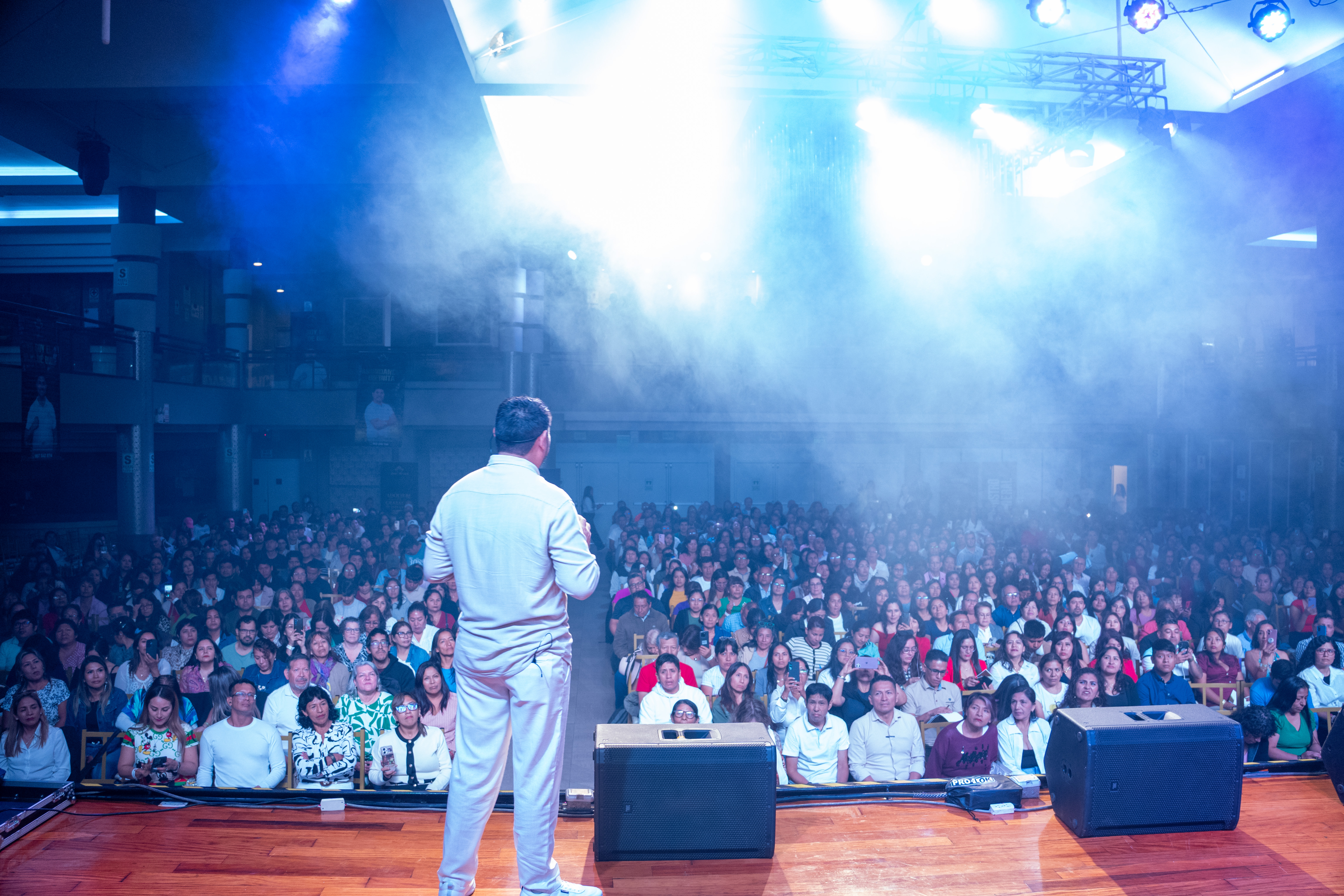 Javier Herencia enseñando