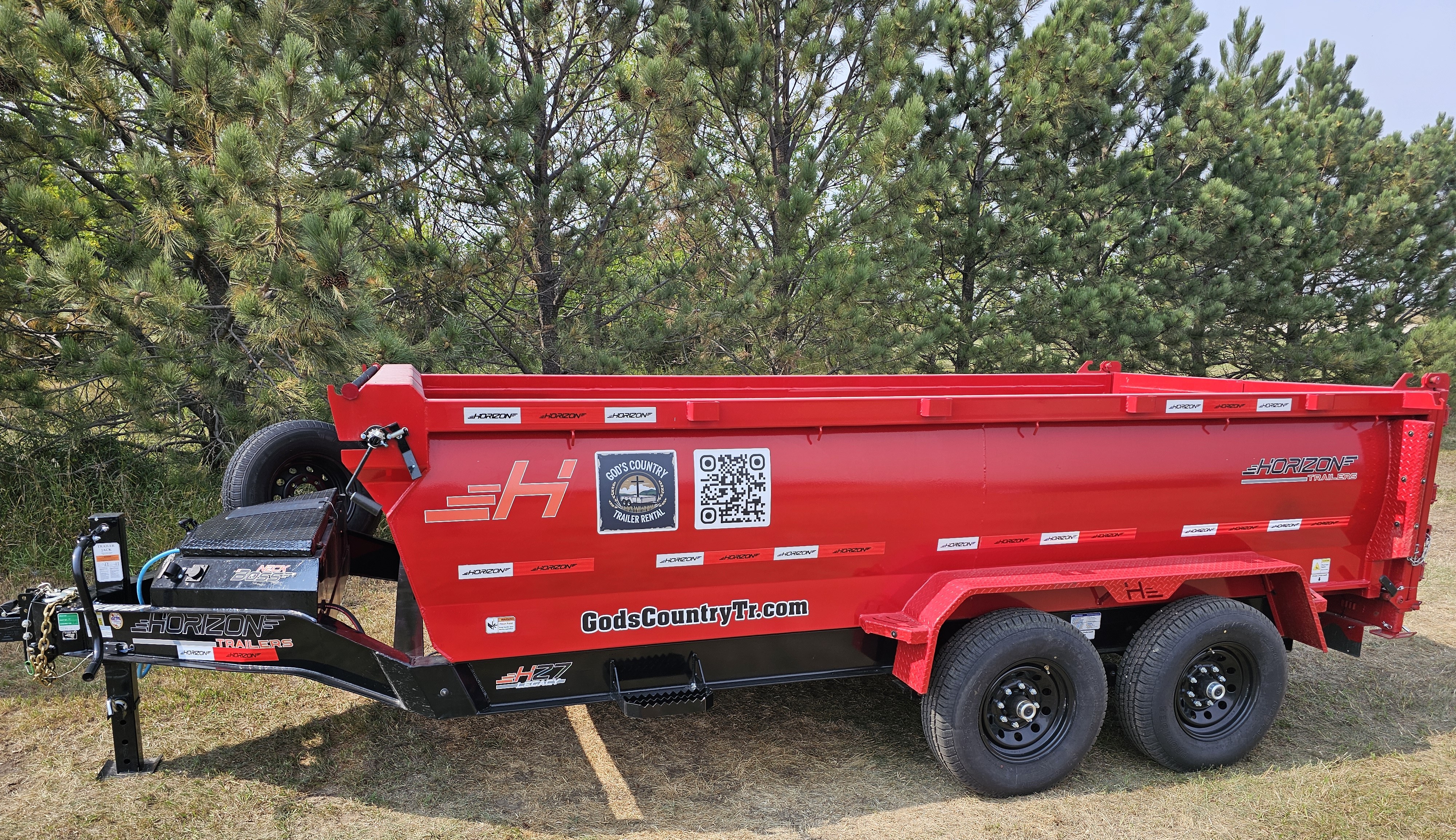Heavy-Duty-Dump-Trailer-Rental