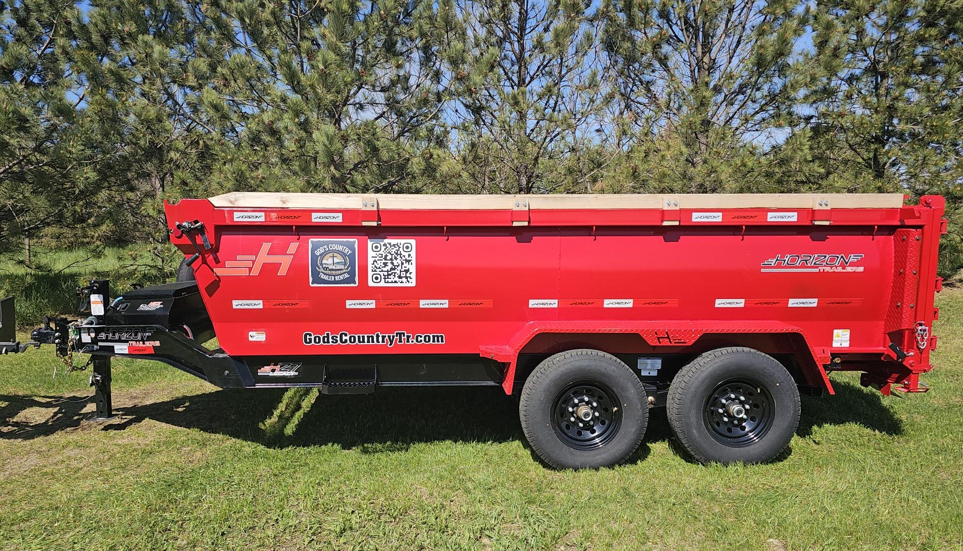 Heavy-Duty-Dump-Trailer-Rental