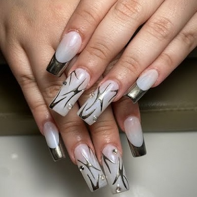 Manicure detail by Beauty Essence Spa