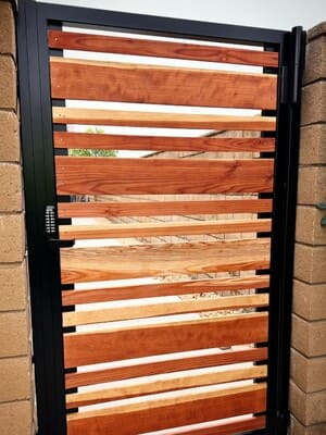 Gate Building in Los Angeles