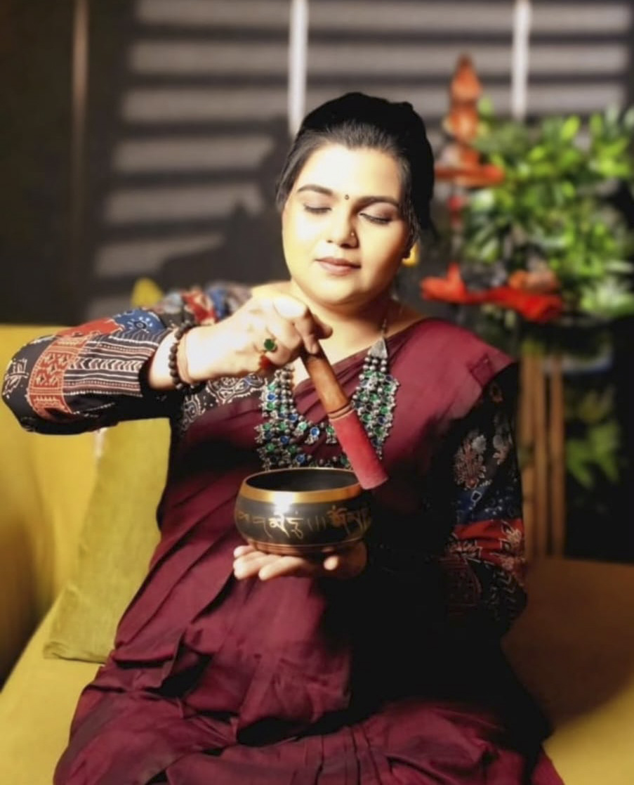 TharaSachin MMJ with a singing bowl
