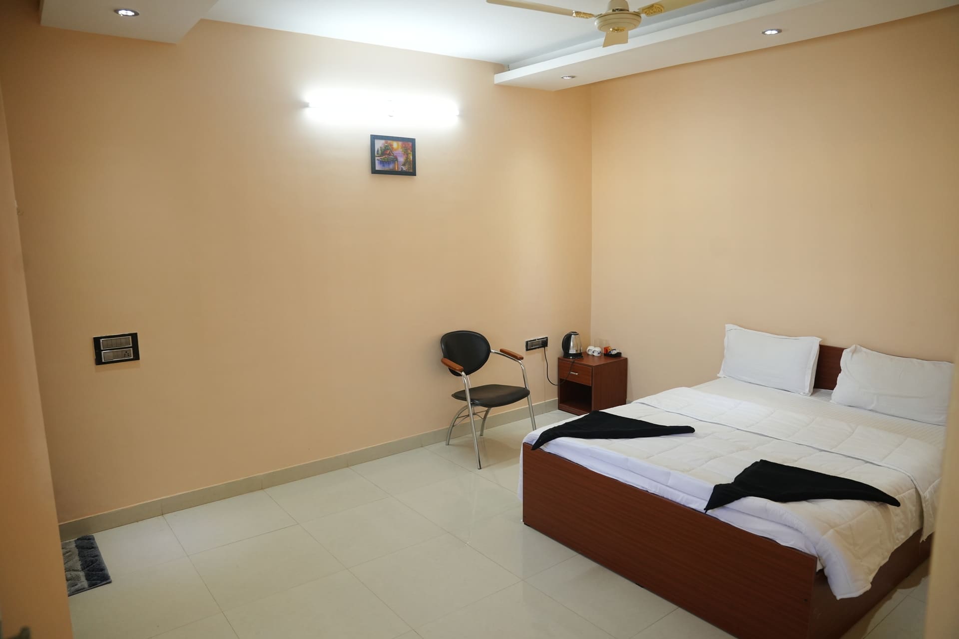 Lora Resorts gallery 26