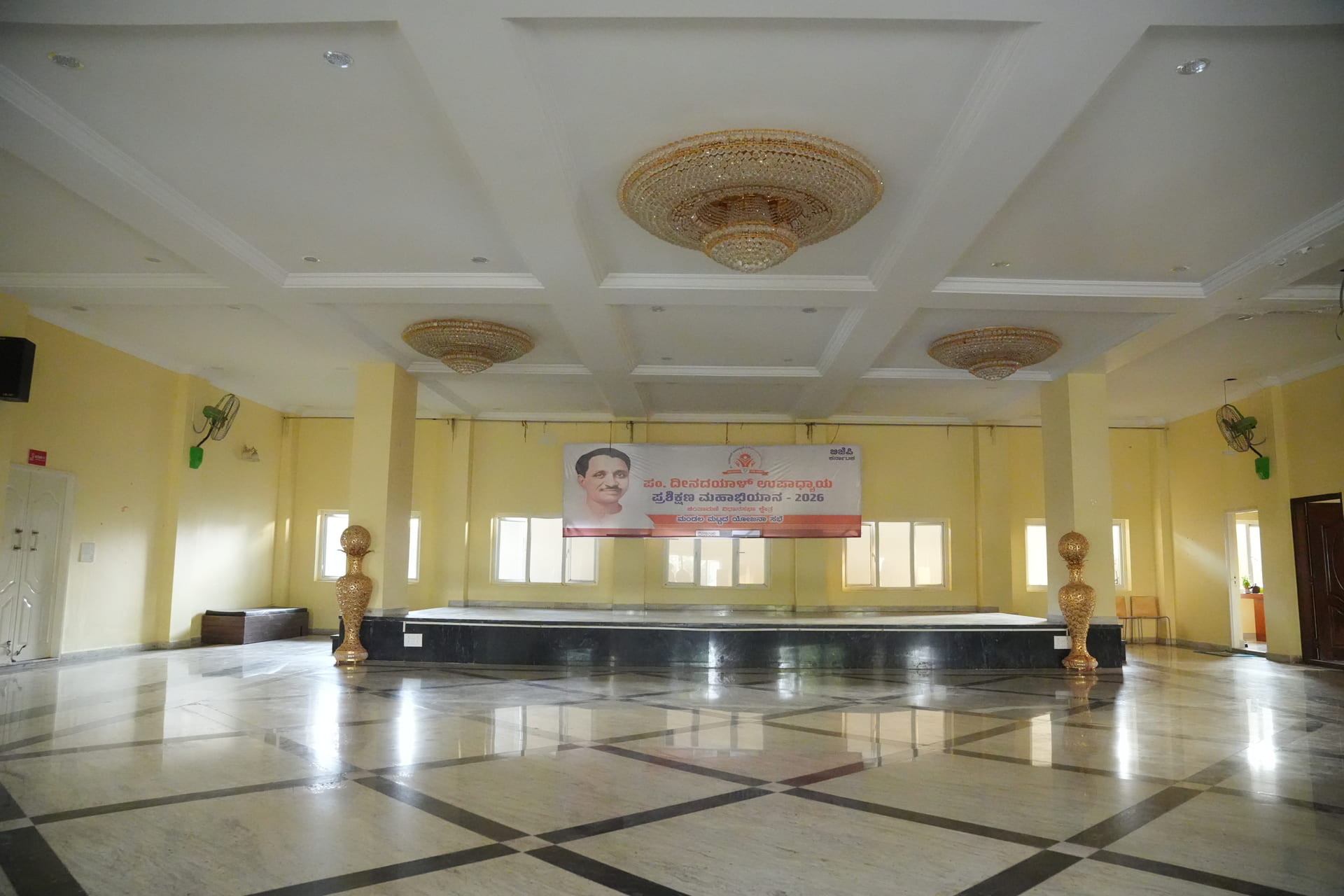 Lora Resorts gallery 24