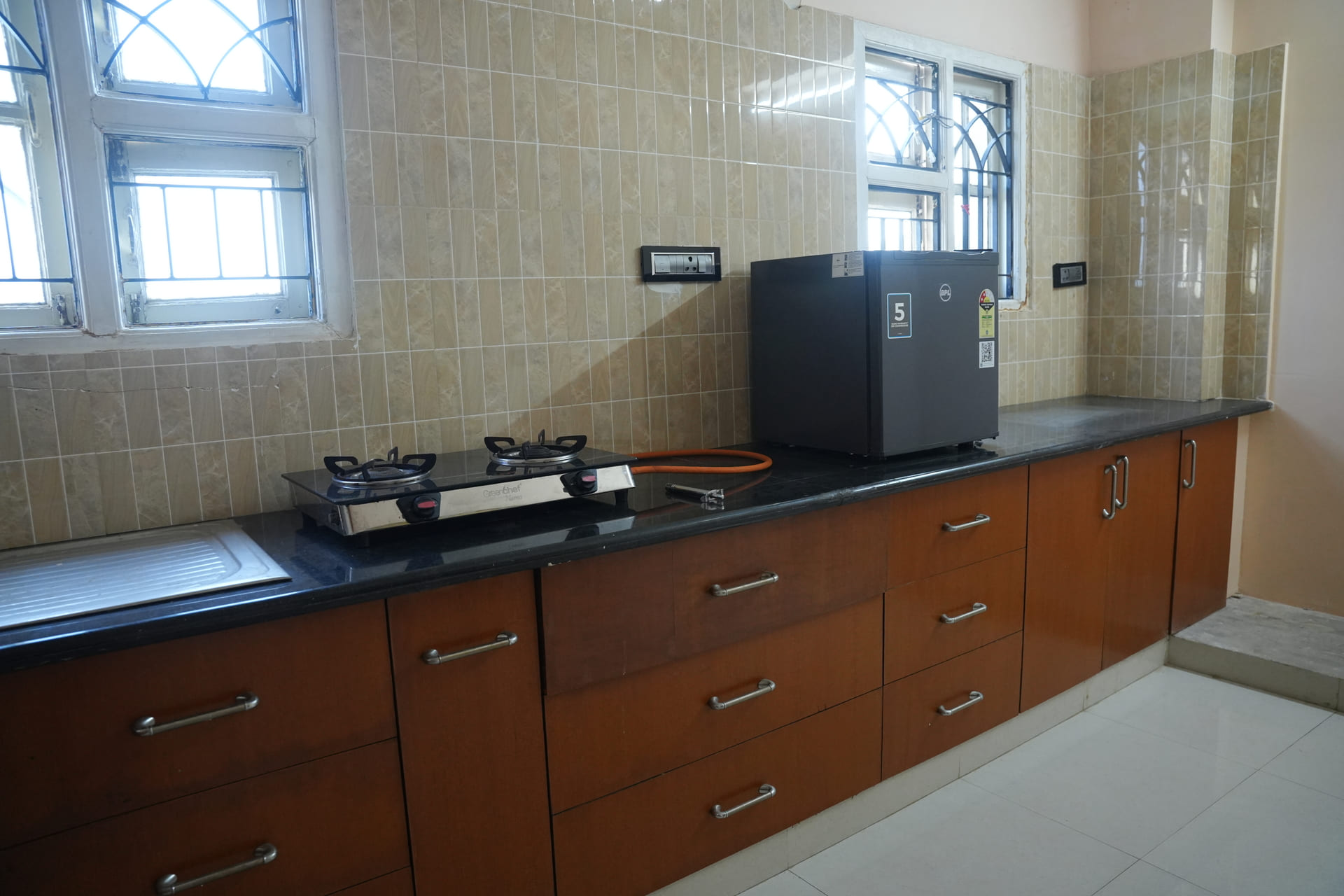 Lora Resorts gallery 6