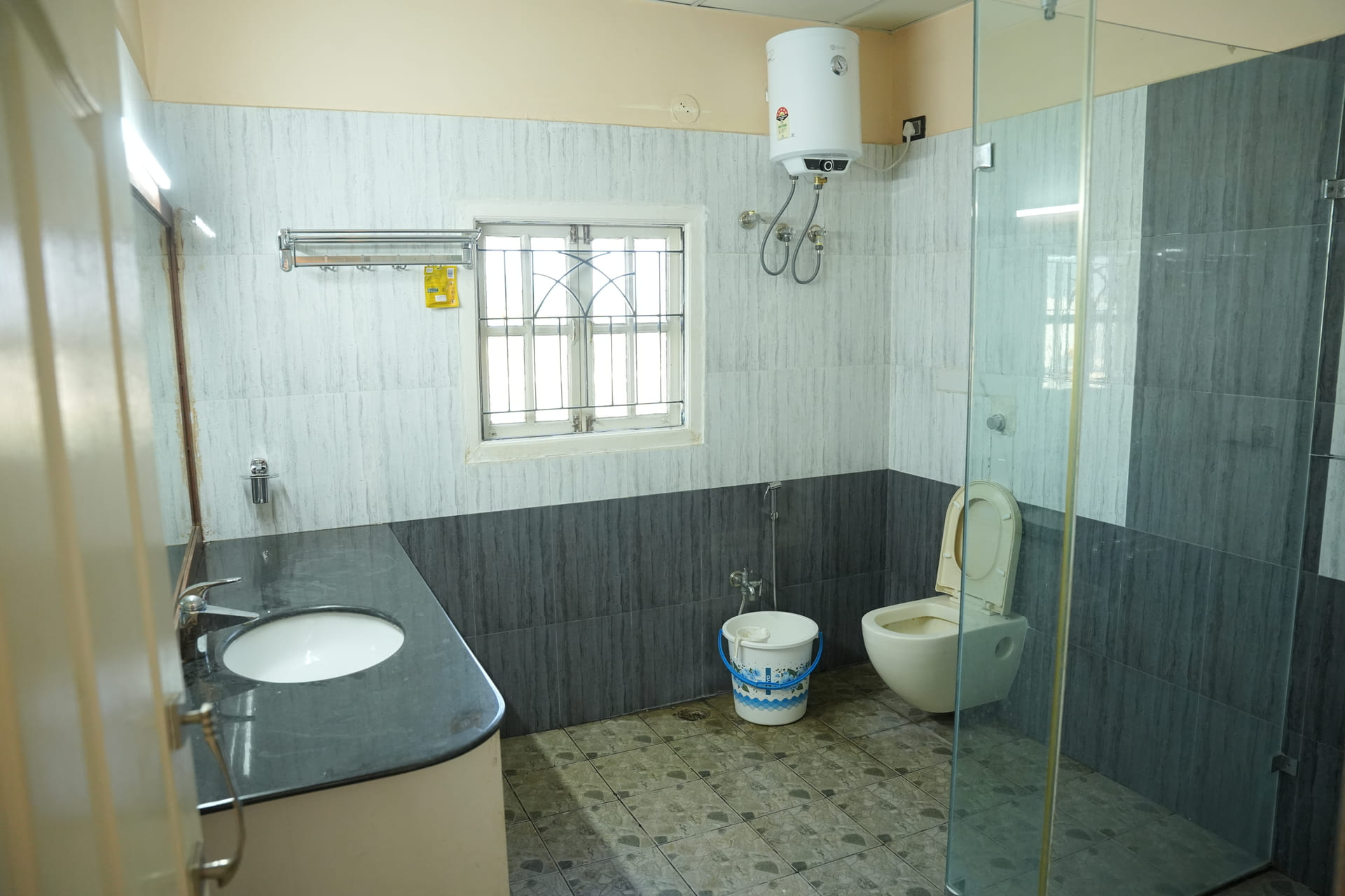 Lora Resorts gallery 2