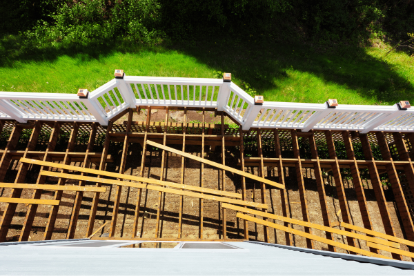 New luxury deck construction in Central Florida