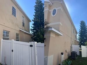 {{ custom_values.service_1 }} in {{custom_values.area_2})