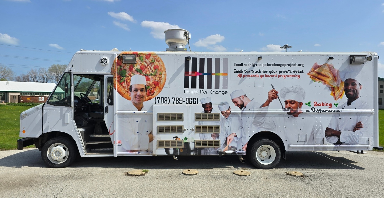 Food Truck Outside