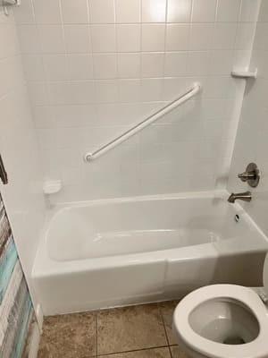 {{ custom_values.service_2 }} in {{custom_values.area_2})