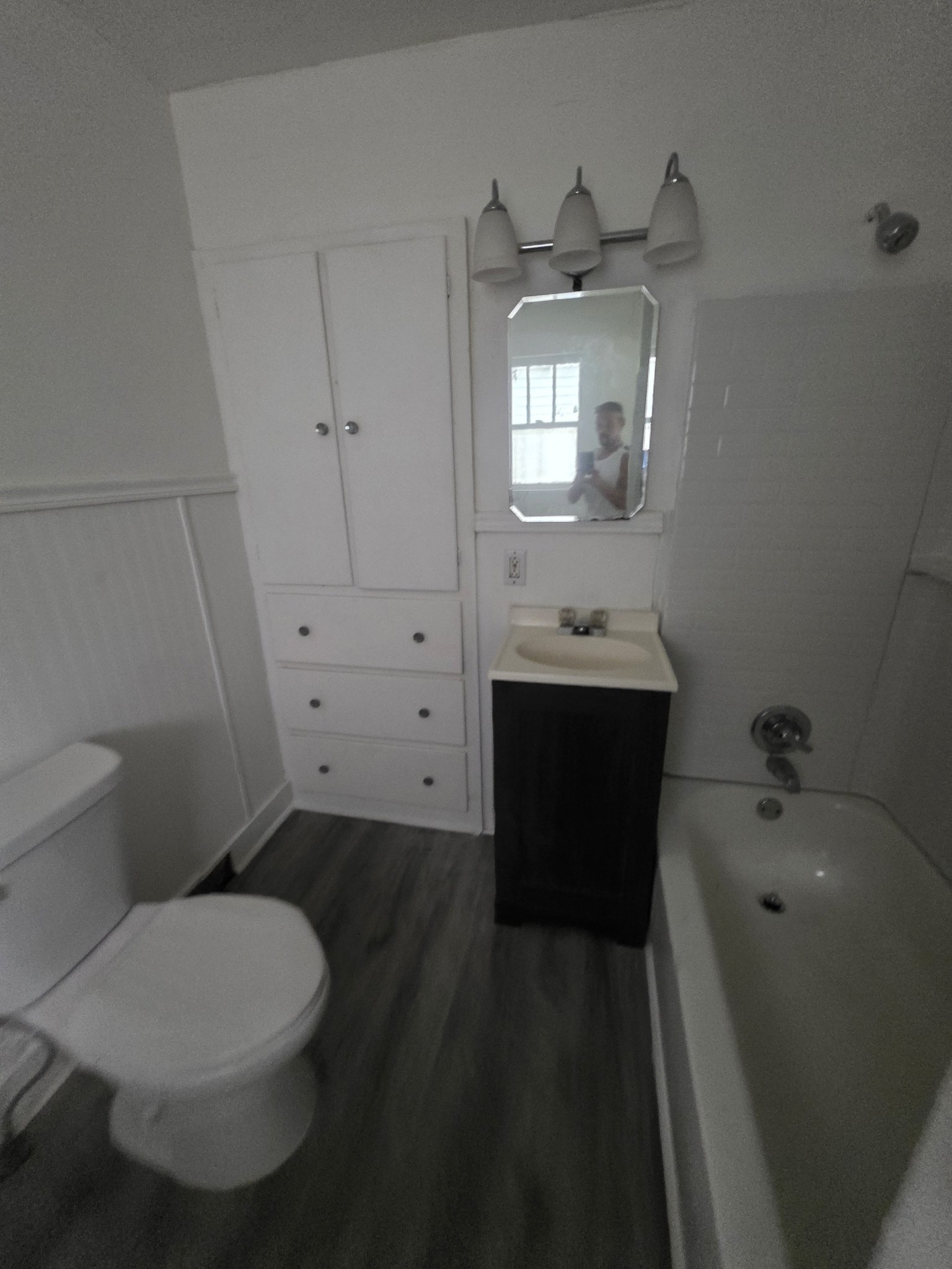 712 W Waggoner photo 5