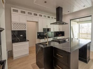 {{ custom_values.service_4 }} in {{custom_values.area_2})