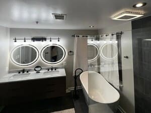 {{ custom_values.service_4 }} in {{custom_values.area_4})