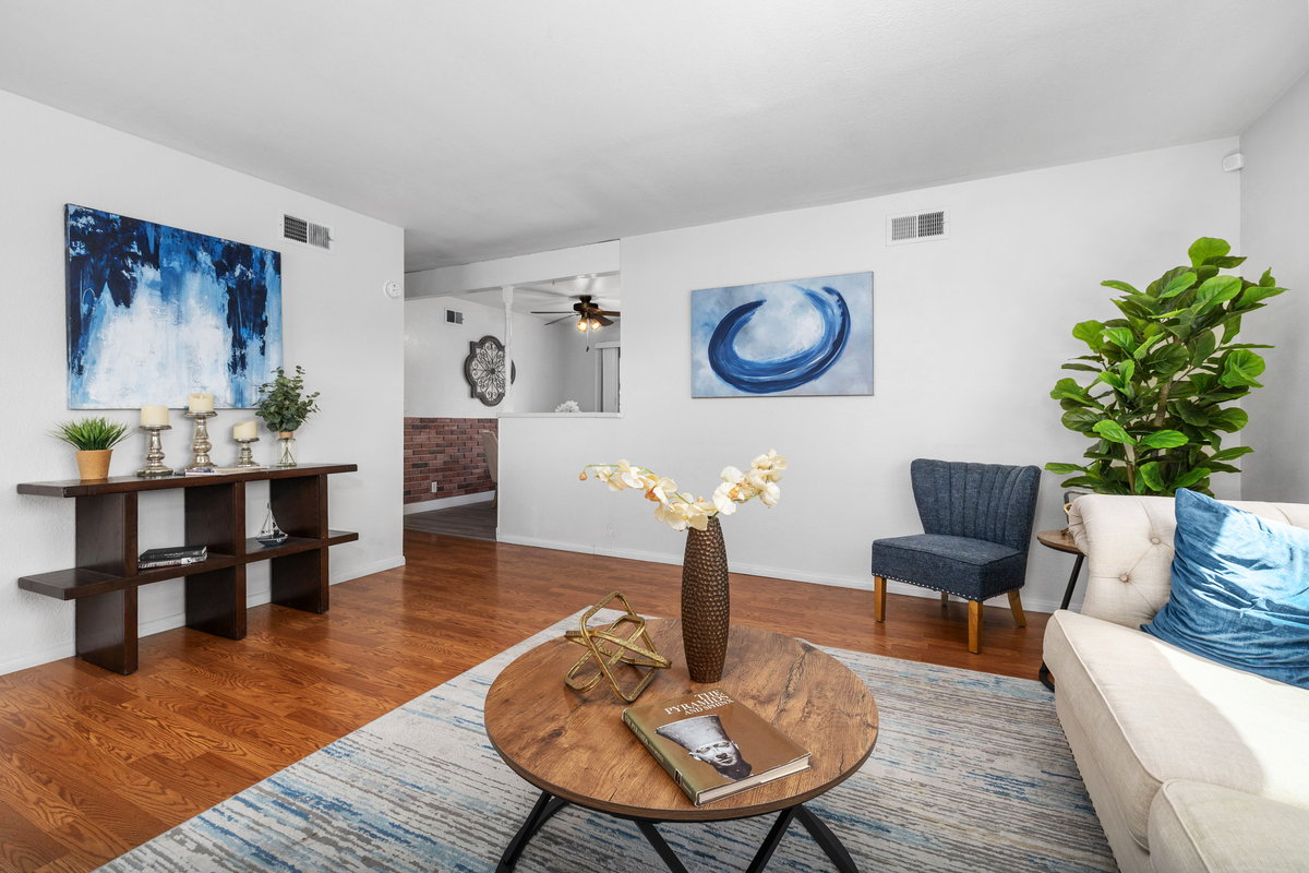 Living Room Detail