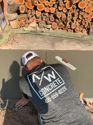 {{ custom_values.service_3 }} in {{custom_values.area_3})