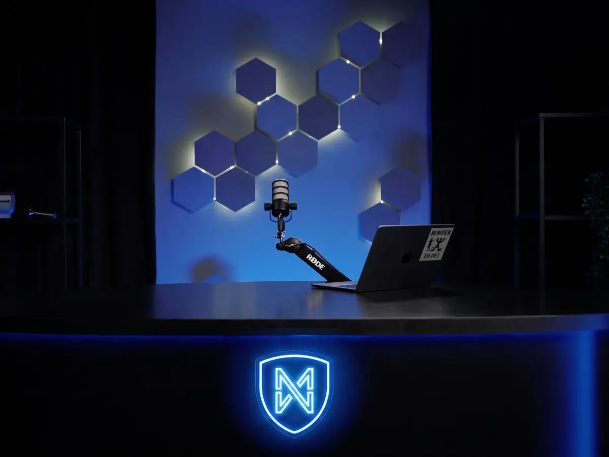 Studio stand-up