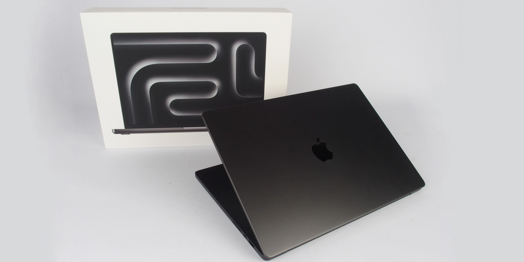 2026 MacBook Pro Laptop