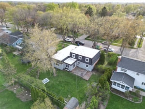 {{ custom_values.service_2 }} in {{custom_values.area_2})