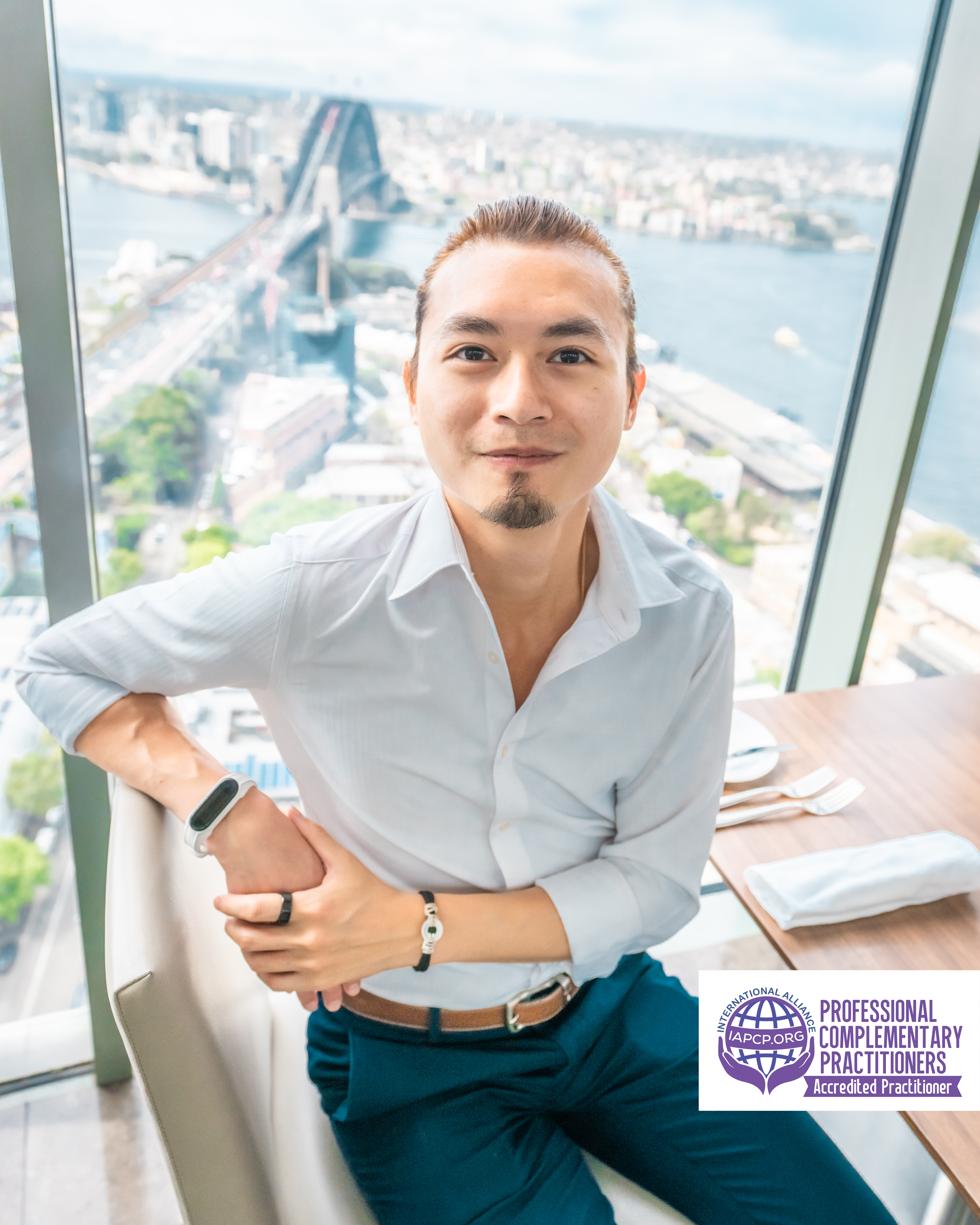 Freeman-Headshot-Sydney-Harbour-Views