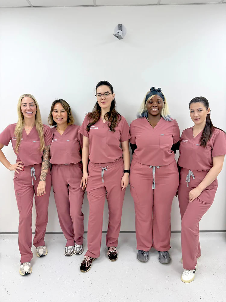 About La Rose Clinic