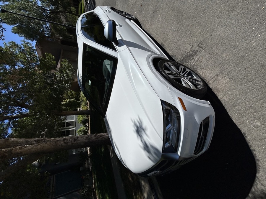 White Audi Q5 exterior after detailing by ACS Mobile Detailing