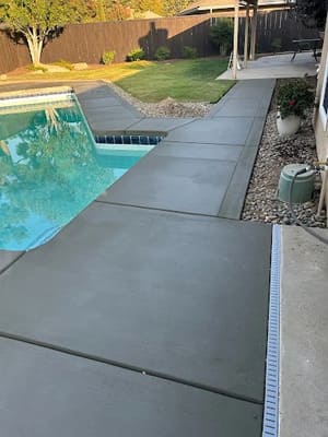 {{ custom_values.service_3 }} in {{custom_values.area_3})