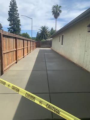 {{ custom_values.service_3 }} in {{custom_values.area_3})