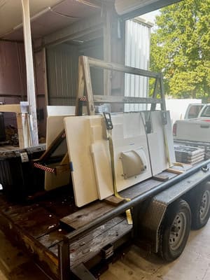 {{ custom_values.service_3 }} in {{custom_values.area_3})