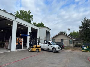 {{ custom_values.service_3 }} in {{custom_values.area_2})