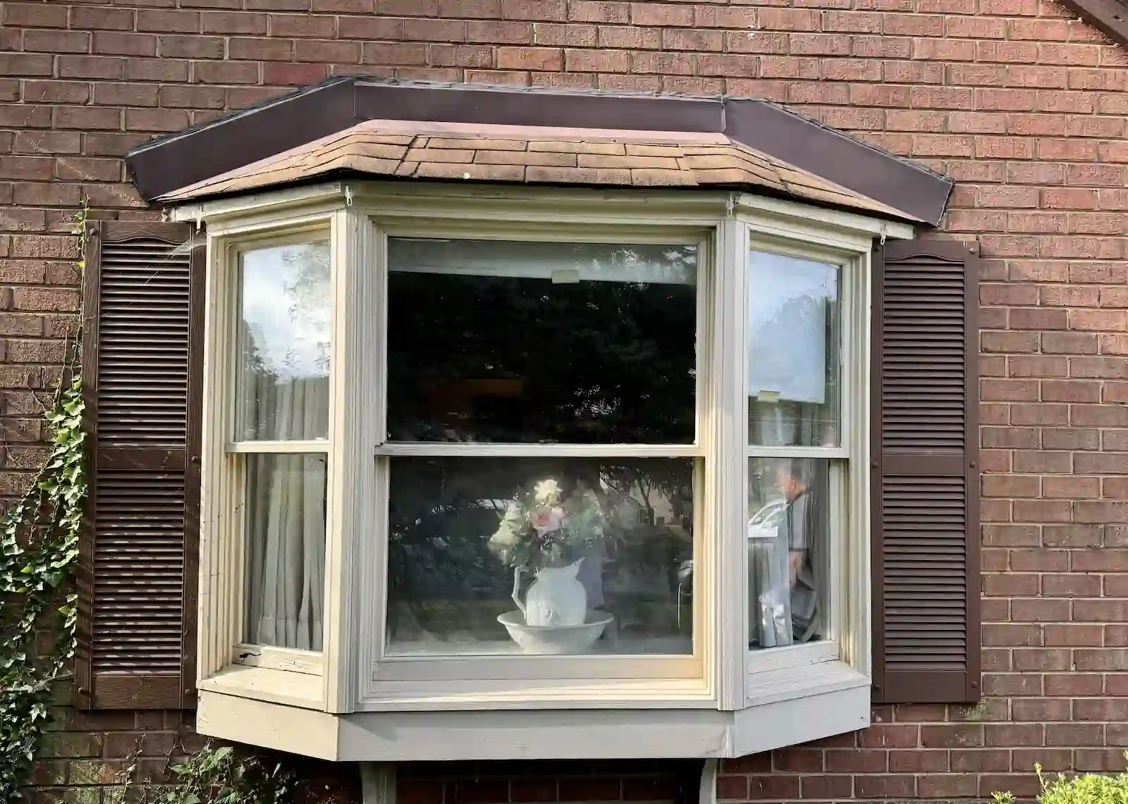 Wheaton _ Ken-Gar — Roofing, Windows, Doors, Soffit & Trim Before