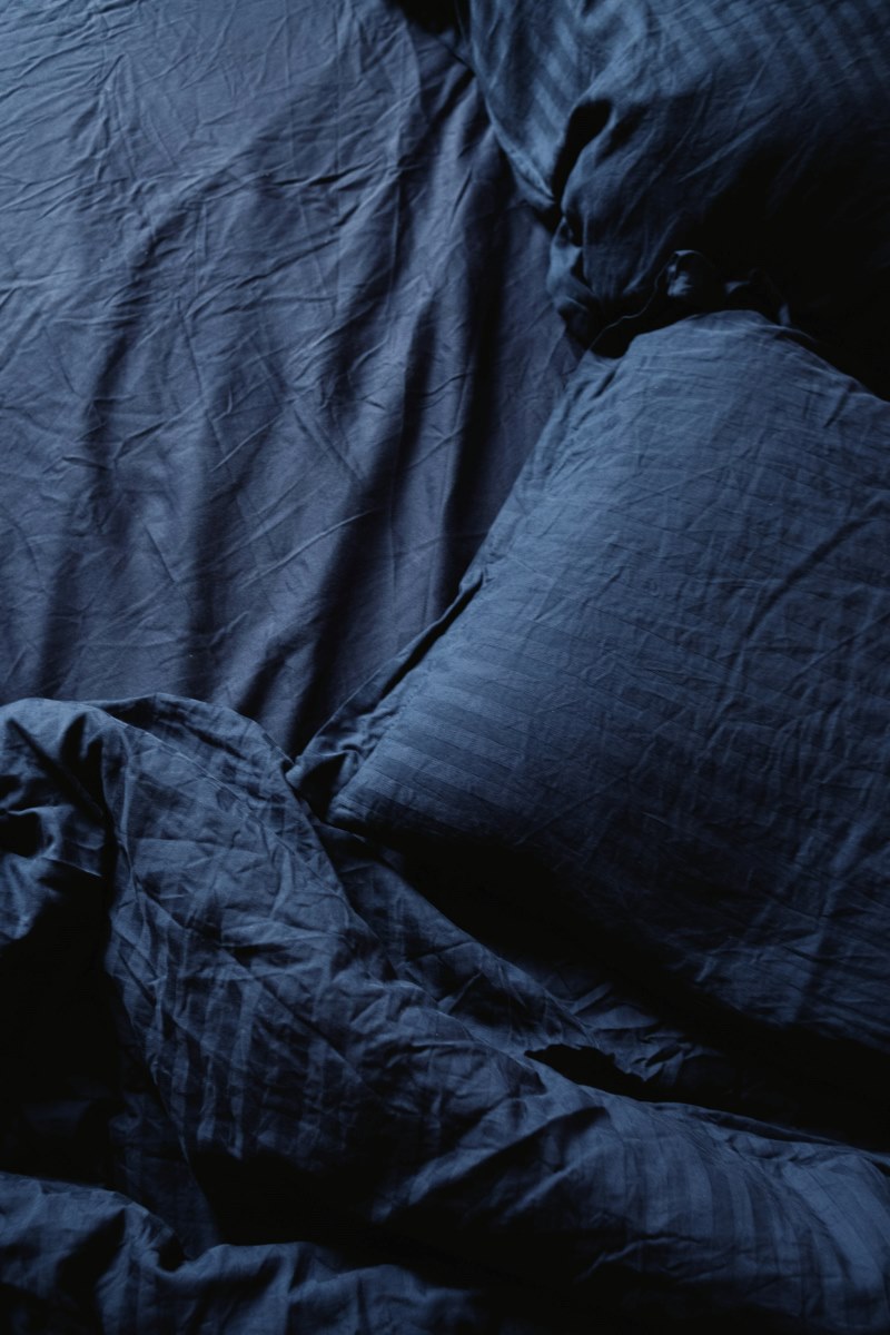 Ruhiges Schlafzimmer für erholsamen Schlaf in den Wechseljahren