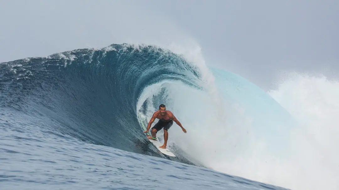 South Malé Atoll — Surf World-Class Waves