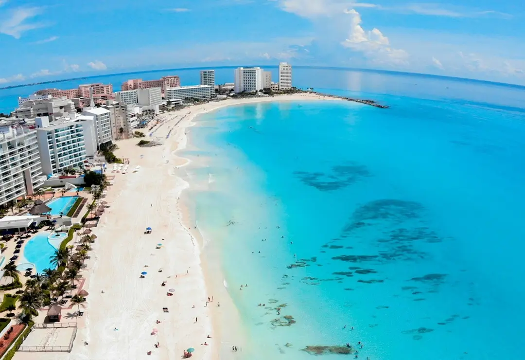 Cancun beach vacation with turquoise water and white sand