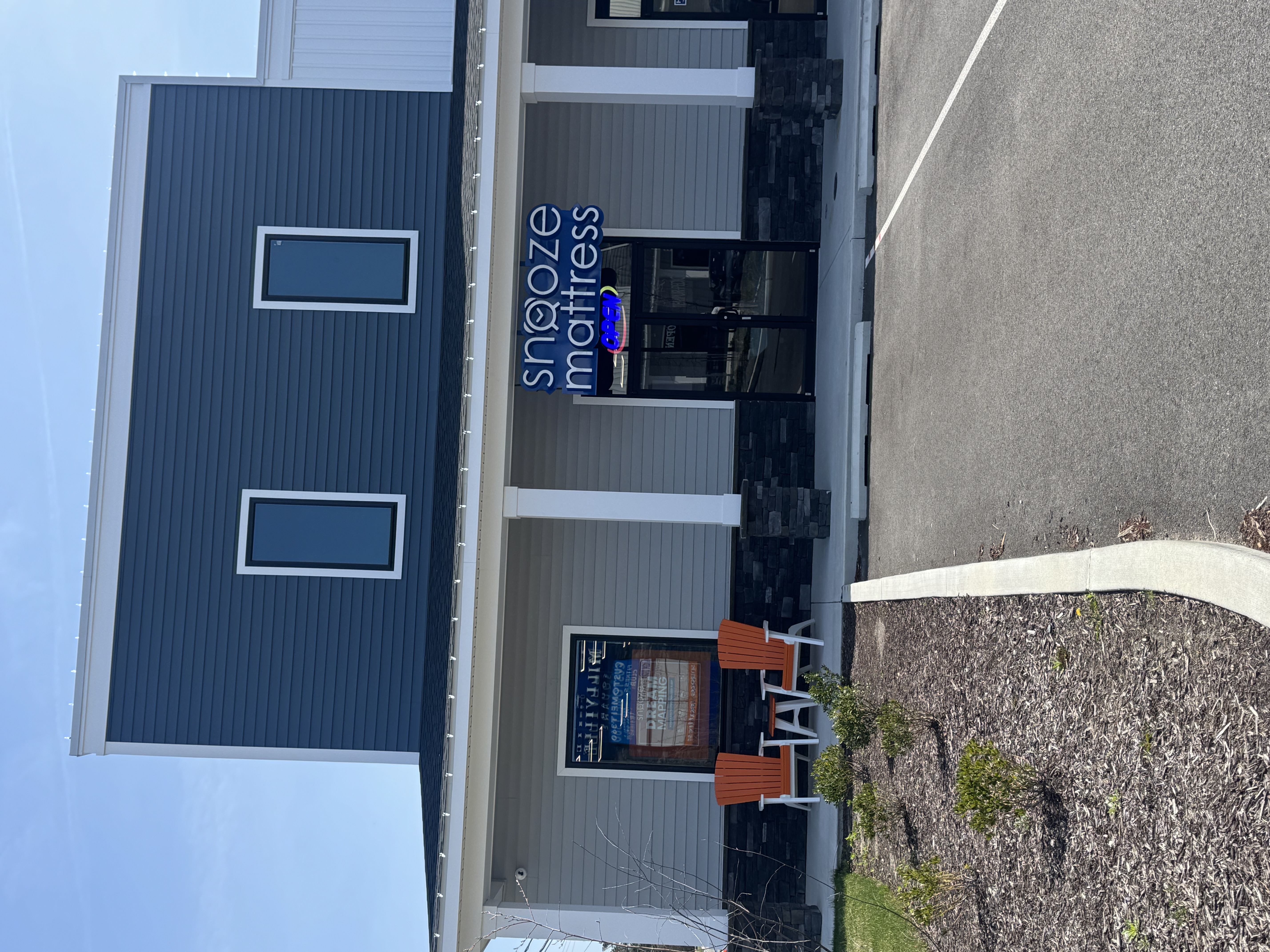 Visit Snooze Mattress Company